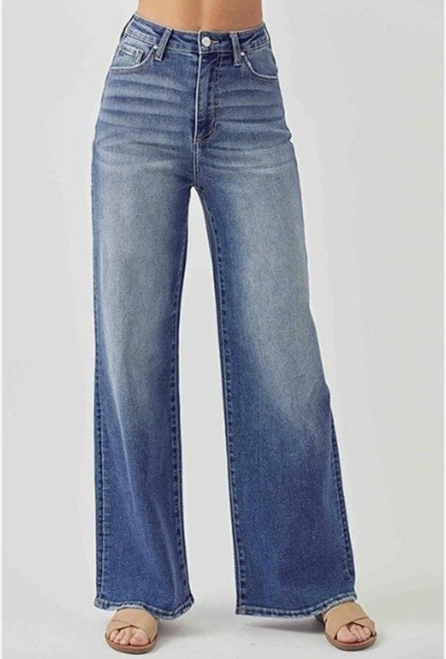 Risen NWT High Rise Sz 31x32 Dark Wash Wide Leg Flare Jeans Blue Jeans